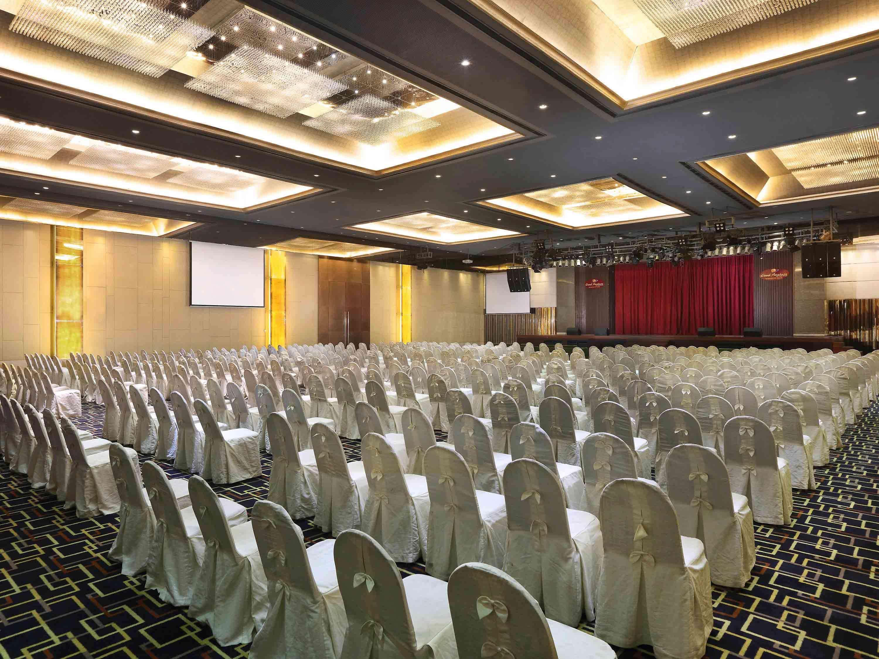 Grand Mercure Angkasa Hotel Medan