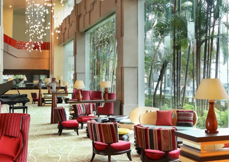 Grand Mercure Angkasa 5* Medan